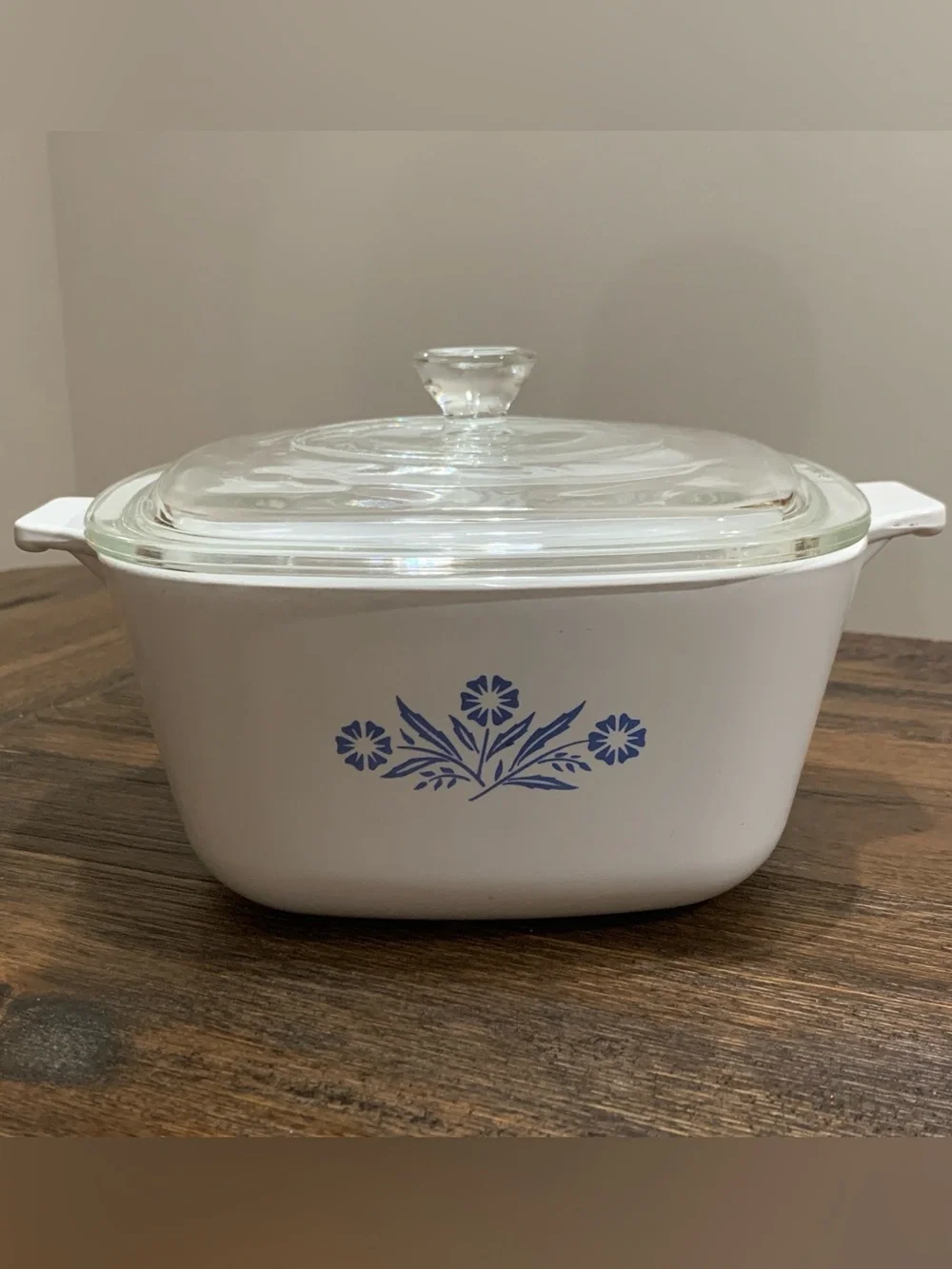 Vintage Corning Ware Blue Cornflower 1¾ Qt Casserole Dish with Lid – P-1¾-B